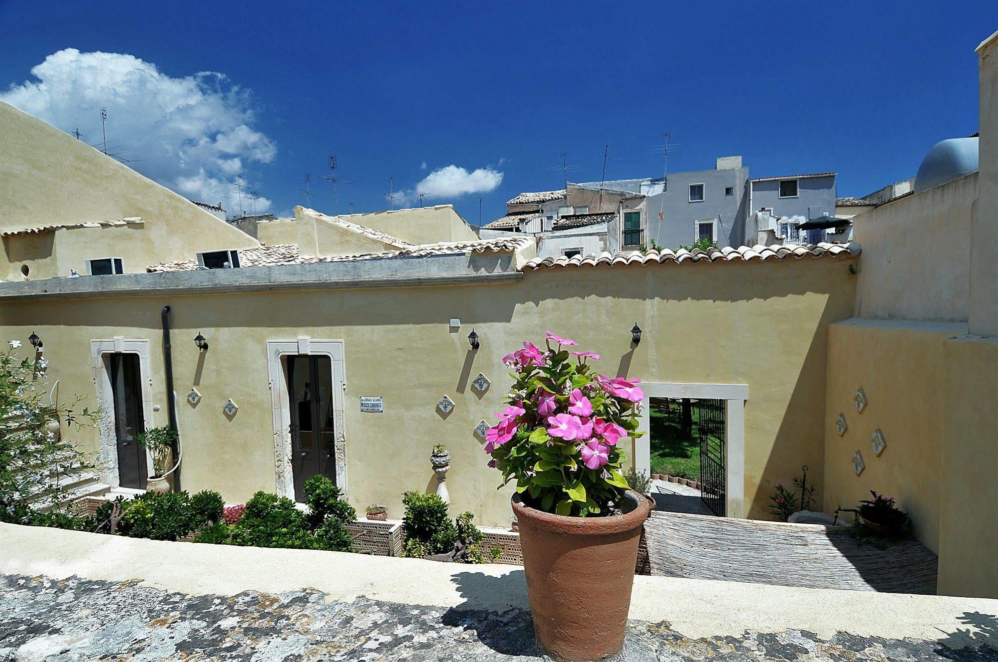 Il Giardino Del Barocco Bed and Breakfast Noto Eksteriør billede