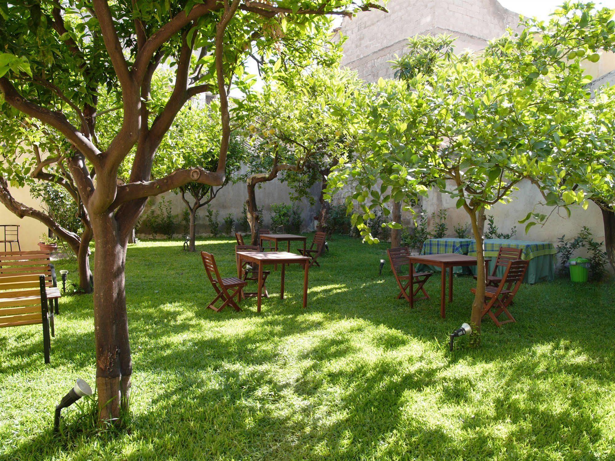 Il Giardino Del Barocco Bed and Breakfast Noto Eksteriør billede